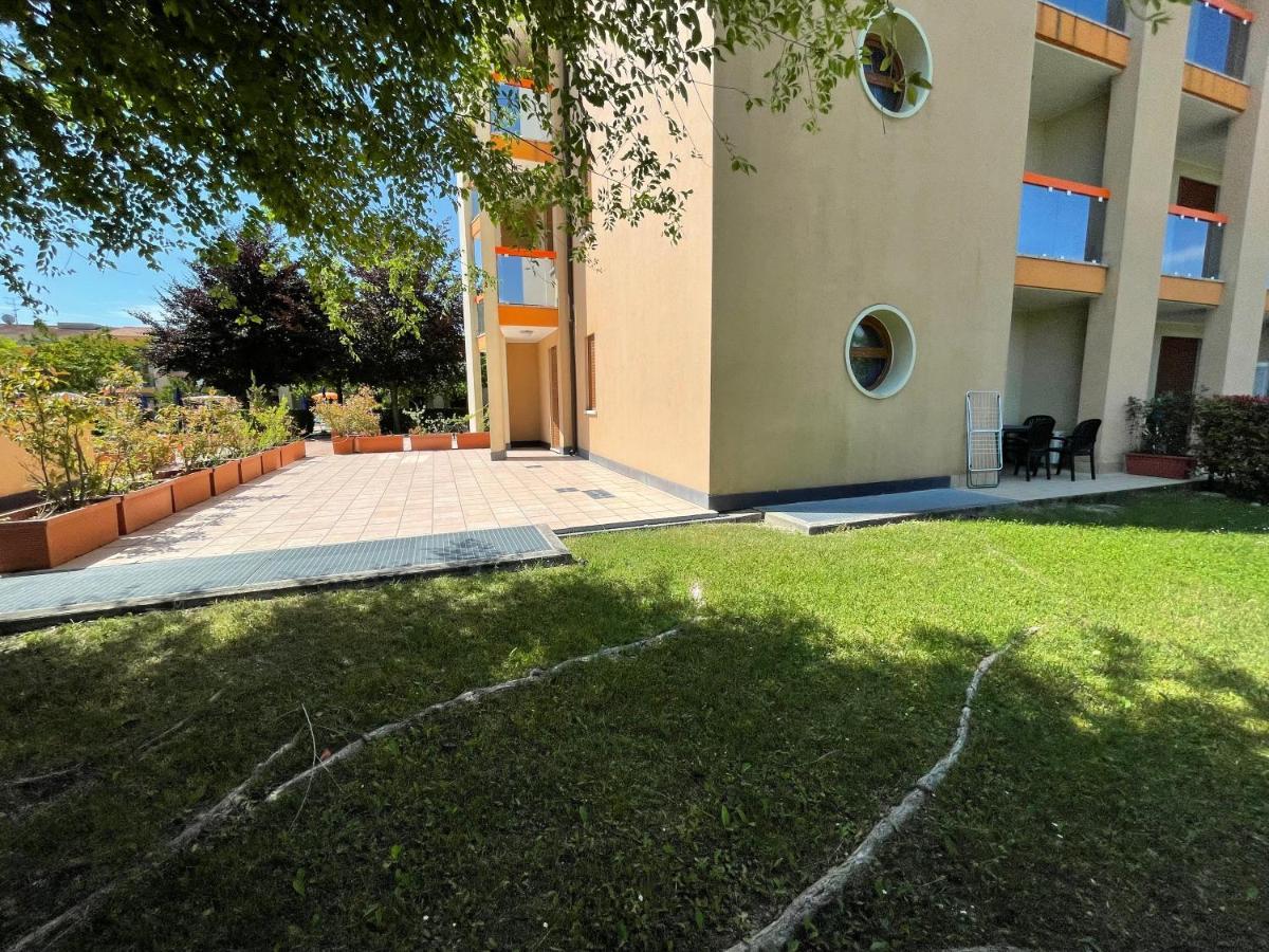 Villaggio Ai Ginepri - Agenzia Cocal Caorle Buitenkant foto